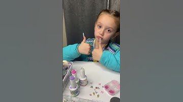 Doing My Little Sister’s Nails #naildesign #nailsart #funny #tiktok