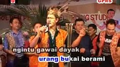 DITAGANG BERGULAI GAWAI TONY MULI Lagu iban gawai 2013 - Durasi: 4:45. DITAGANG BERGULAI GAWAI TONY MULI Lagu iban gawai 2013 - Durasi: 4:45.