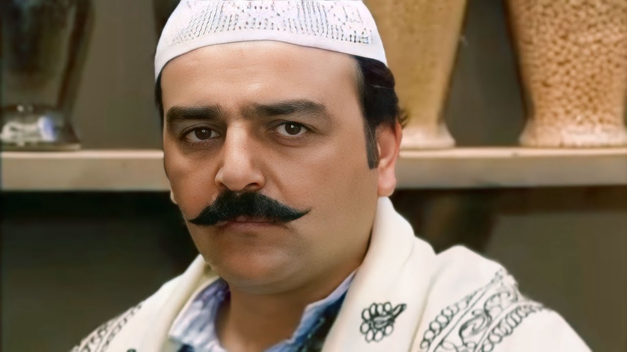 حكايا باب الحارة - خدعة العكيد أبو شهاب للخايس أبو ساطور و فزعة رجال الحارة - سامر المصري