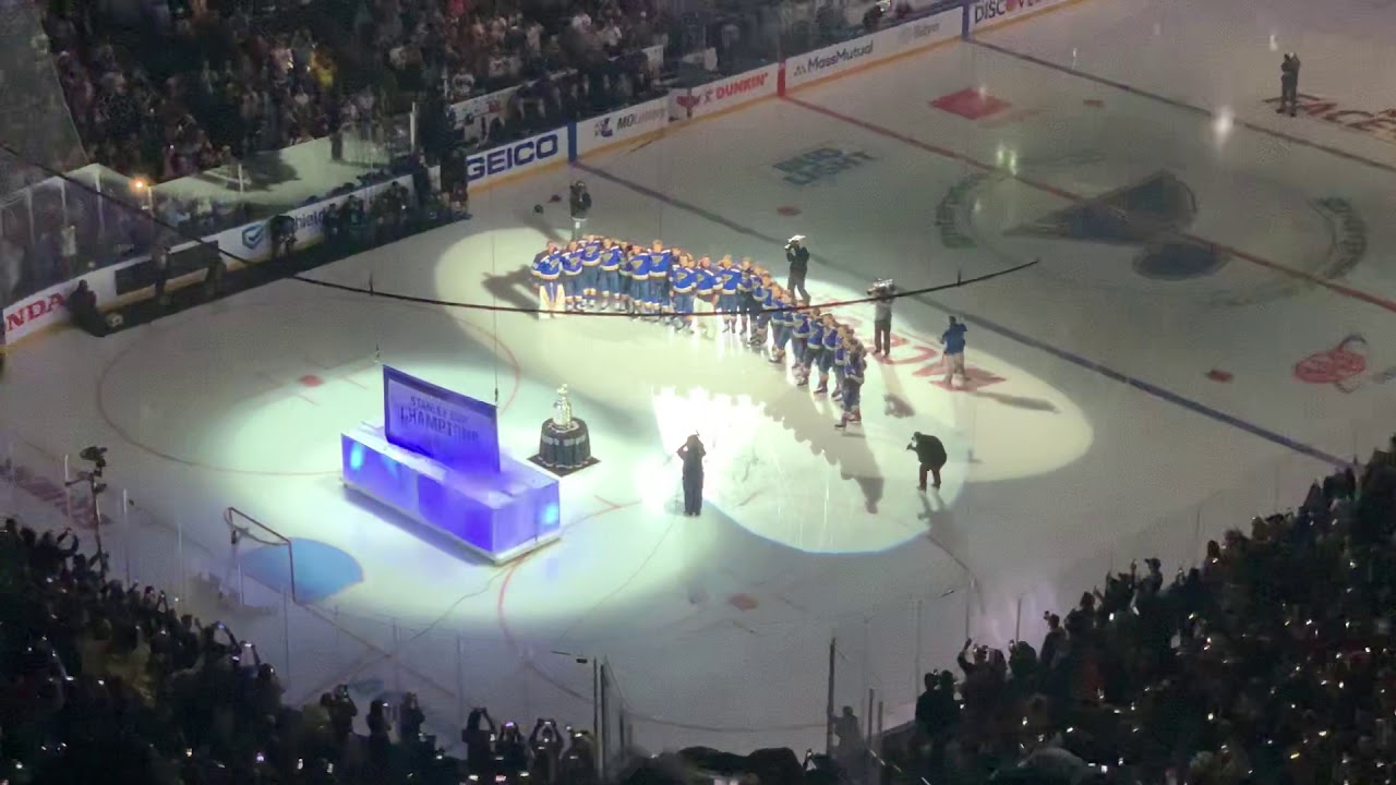 St. Louis Blues Raising Stanley Cup Banner 2019