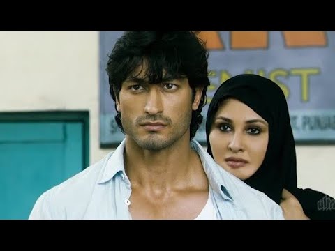 بنت غلبانه بتهرب من مجرم بالصدفه خبطت ف شخص بغلط طلبت منه المساعده متعرفش انو ظابط جيش ومقاتل محترف  بنت غلبانه بتهرب من مجرم بالصدفه خبطت ف شخص بغلط طلبت منه المساعده متعرفش انو ظابط جيش ومقاتل محترف