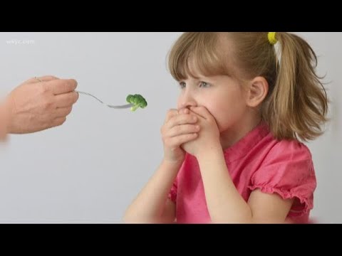 3 ways to stop your kid from being a picky eater - YouTube