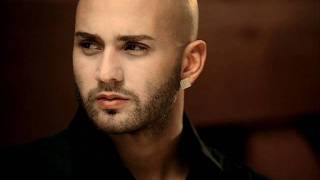 Watch Massari Live It Up video