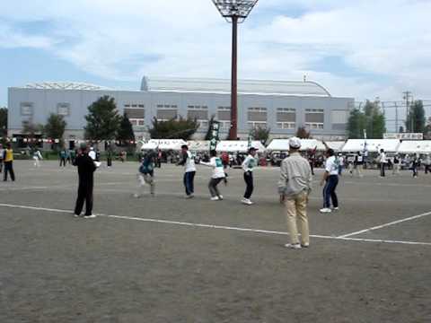 下長尾公民館　三郷運動会で大縄跳び