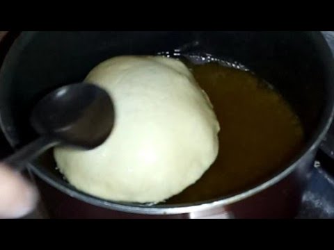 الخبز المقلي اقسم بالله روعه مش شارب ولانقطه زيت بدون حليب او بيض