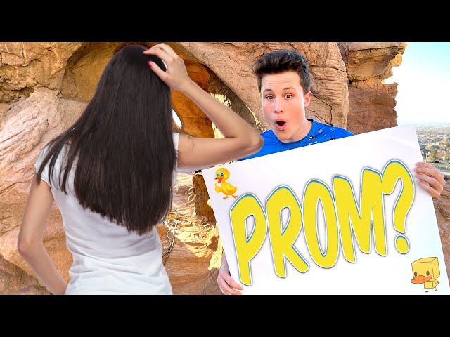 I asked a Stranger to PROM! class=