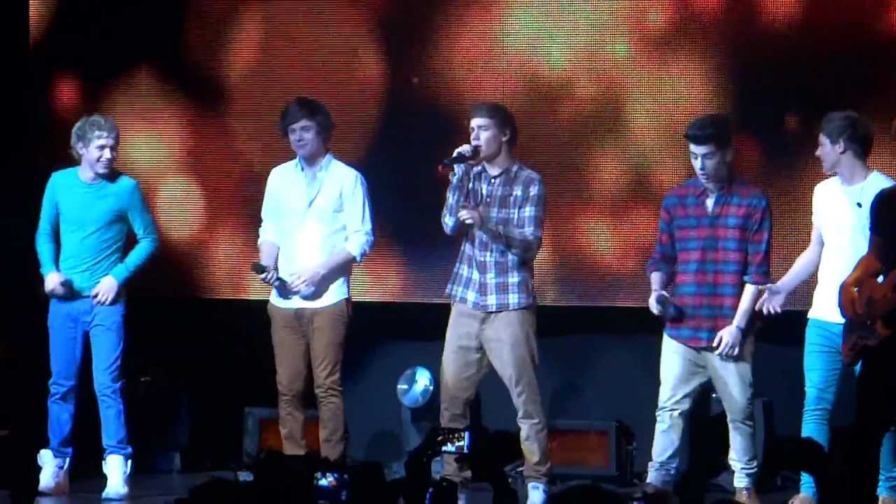One Direction Concert Beacon Theatre - What Makes You Beautiful - 5/26/12 New York