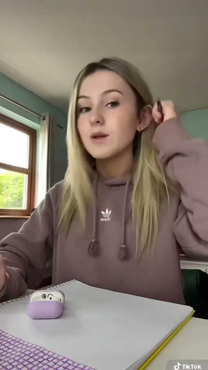 Its works every time 🤪🤪 #school #teacher #airpods #shorts
