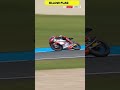 Moto3, bandiera gialla al secondo giro ad Assen: incidente Cruces-Carpe, piloti fortunatamente ok