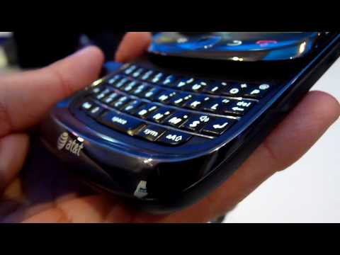 BlackBerry Torch 9800 Hands-on