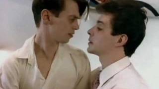 Steve Buscemi in Parting Glances (1986) PARTE 2 Details