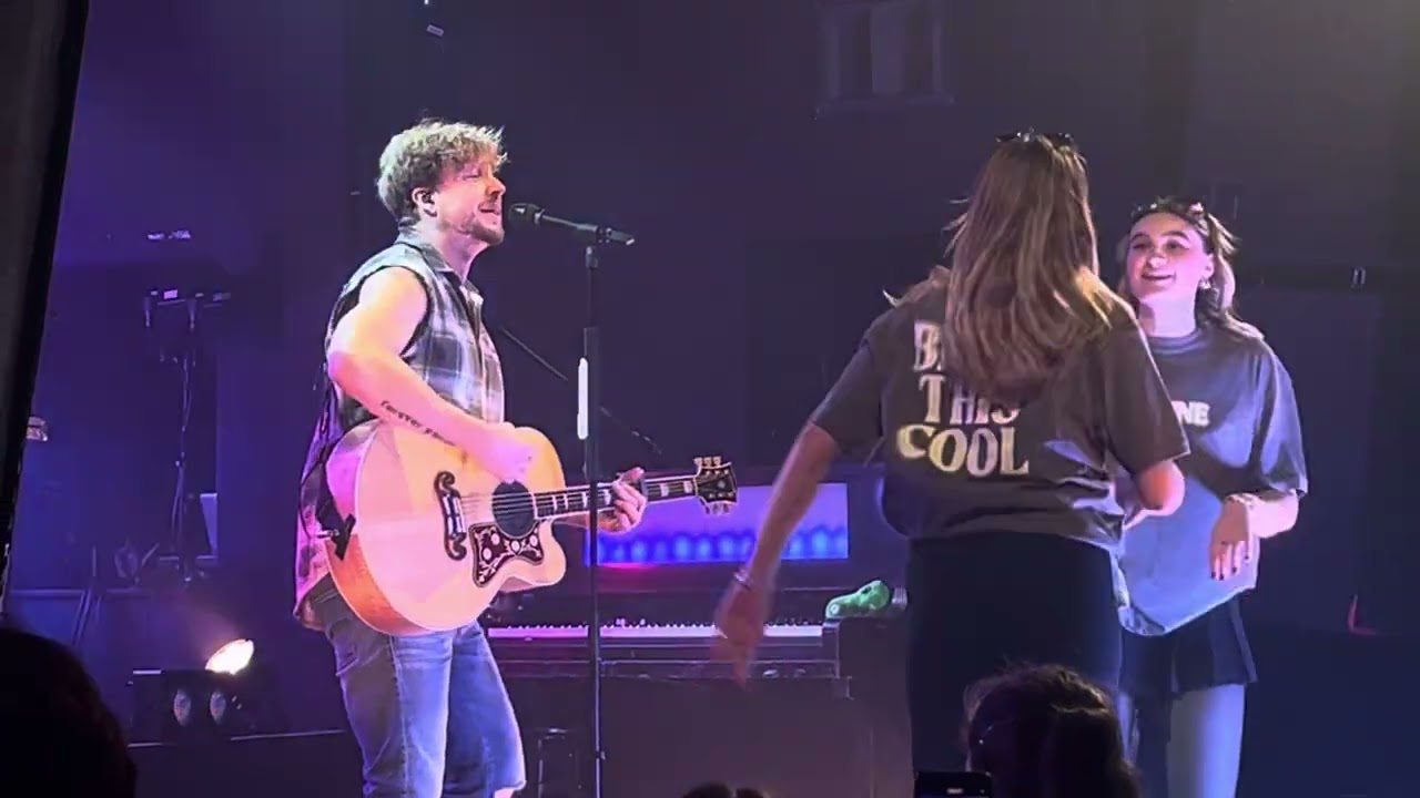 Samu Haber - Hollywood Heels // live in Leipzig 15.10.24 Täubchenthal