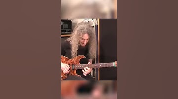 The most WTF section of Guthrie Govan ever?