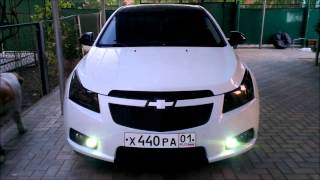 двойные противотуманки со страбами на Chevrolet Cruze двойные противотуманки со страбами на Chevrolet Cruze