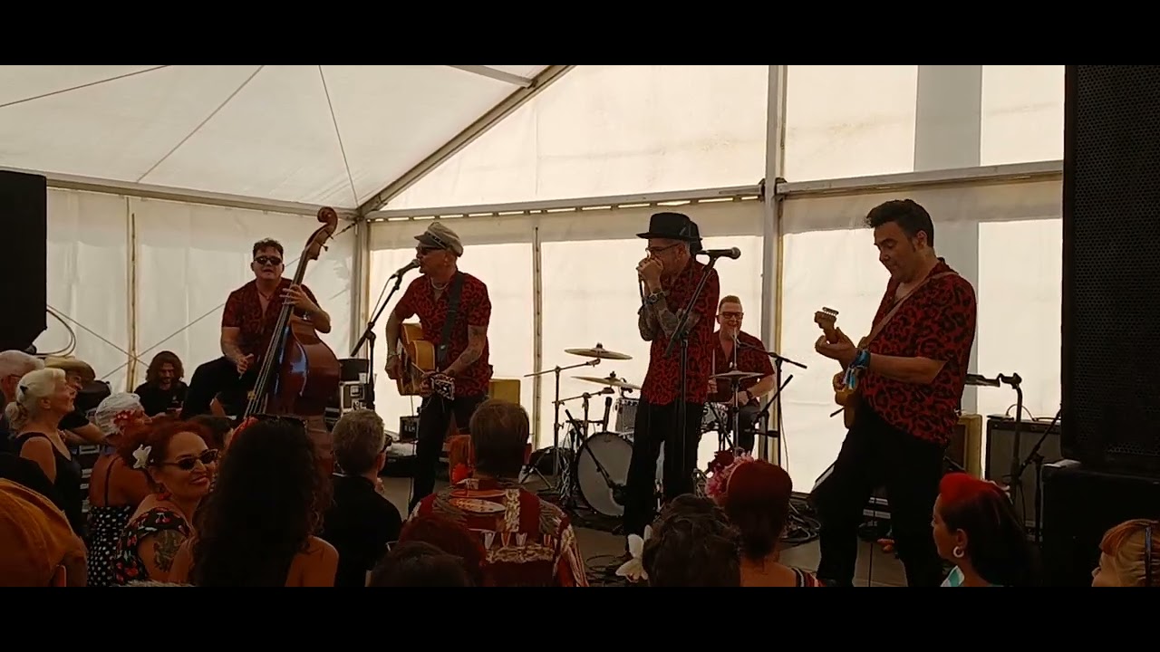 Howlin' Ramblers - Look Out Heart (High Rockabilly 2023 Beach Party)