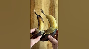 Debunking Banana Hack: Can you ripen a banana in the oven? #baking