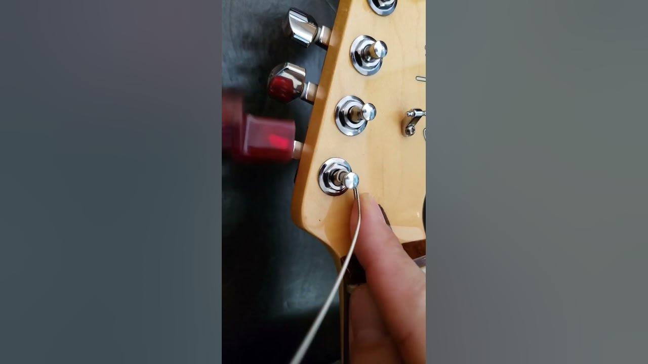 Guitar String change Z Bend #guitar #beginners #guitarist #stratocaster