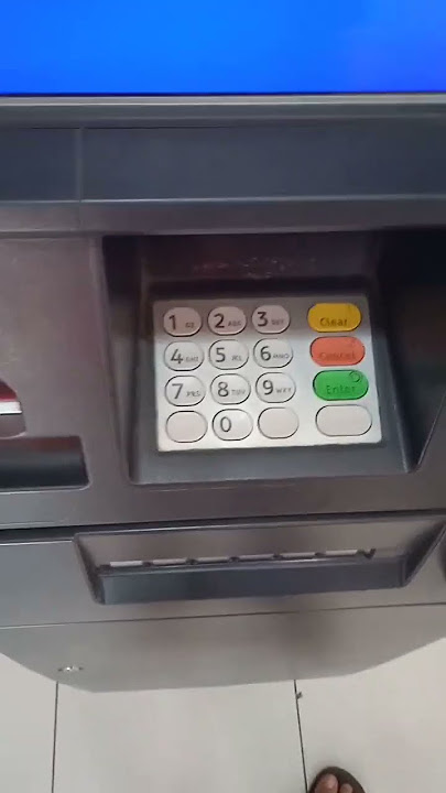 bahan story.. prank temen ambil uang di atm. #treding