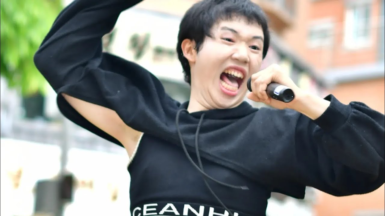 퀸동주-캔디팝 라이브 (홍대버스킹)candy pop♥