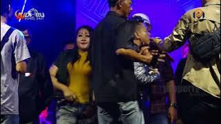 LINTANG RAINA OCHOL DHUT FEAT SUMBANGSIH LIVE MUSIC ANDARU OCHOL DHUT 25 11 2021 SUMEDANG