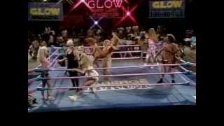 GLOW Wrestling 21 girl battle royale (Season 4)