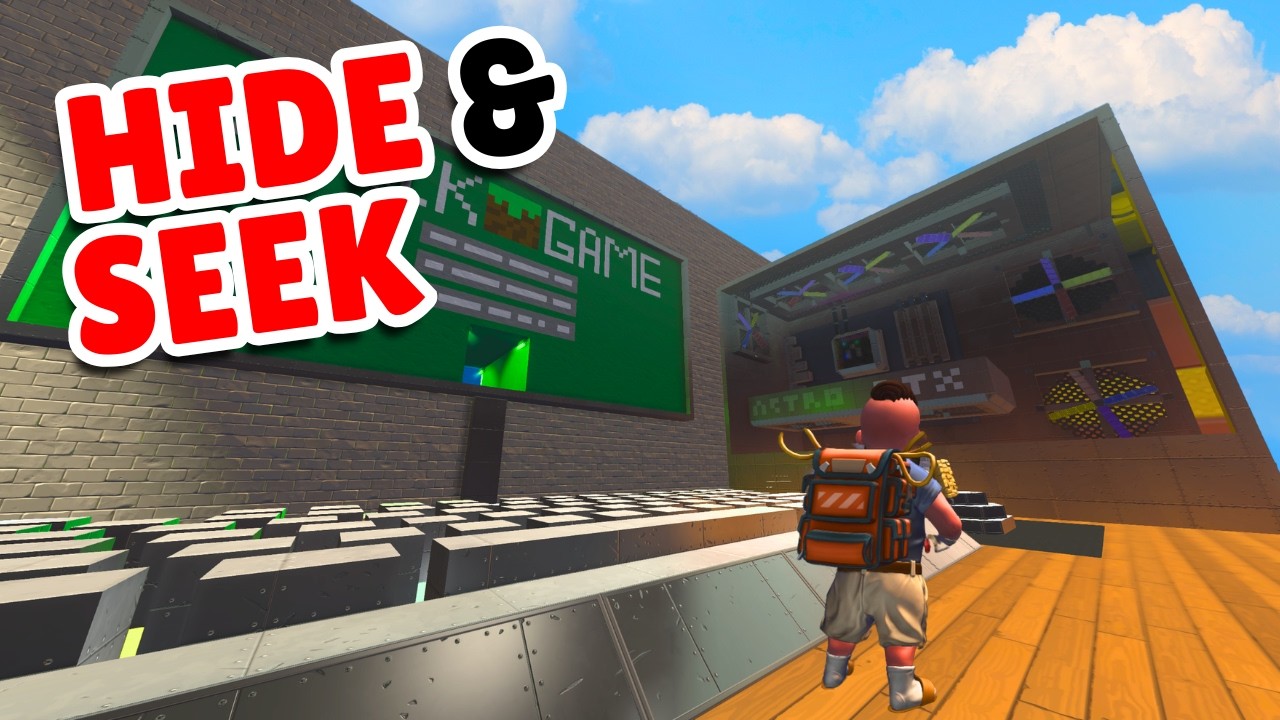 Hide & Seek on a GAMING DESK 😱🖥️ | Scrap Mechanic Chaos