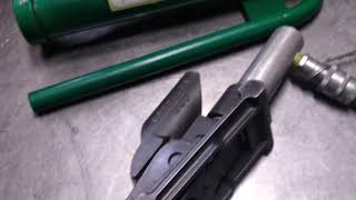 Greenlee 800 Cable Bender with 1725 Hydraulic Foot Pump