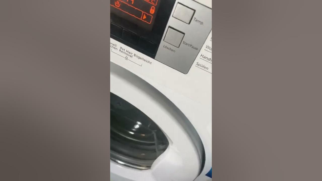 Beko WMB71643PTE, drum clean cycle, Urywek. YouTube