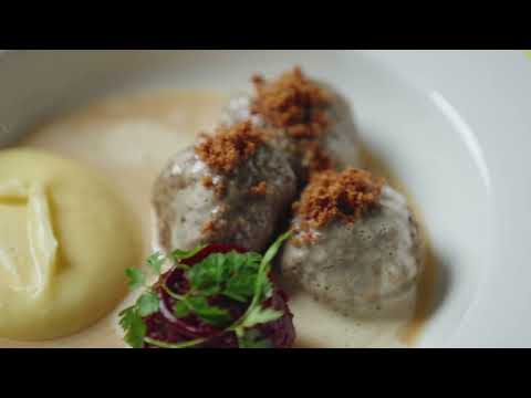 Tim Raue und Oma Gerda - entdecke Tims kulinarische Inspiration und das SPHERE TIM RAUE!