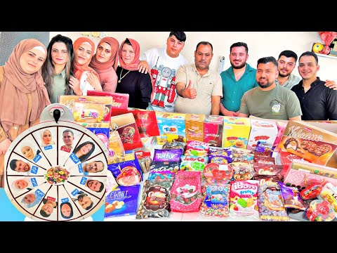 توزيع ضيافة العيد بعجلة الحظ عادات وتقاليد بيت لايف