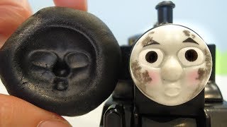 ねんどで顔型を作ろう！きかんしゃトーマス vol.4 プラレール トラックマスター / Thomas & Friends Let's make a face mold with Play Doh