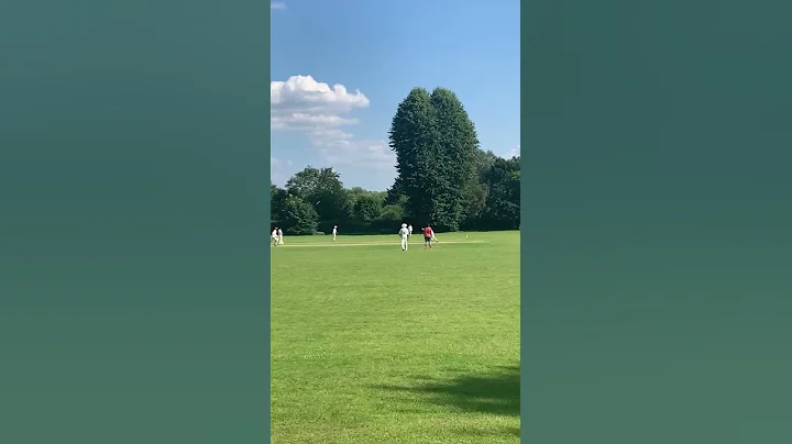 Robbie Hudson reaches 100 v Little Marlow