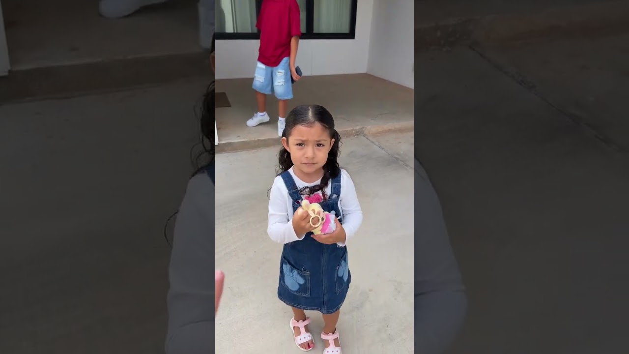 Mi hija ha empezado a ir al colegio y ha aprendido muchísimas cosas.