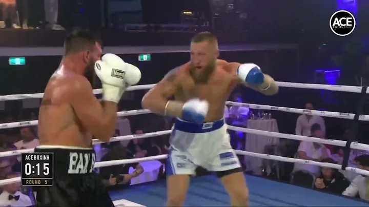 Best Fights of 2021 : Floyd Masson MD10 Mark Flana...