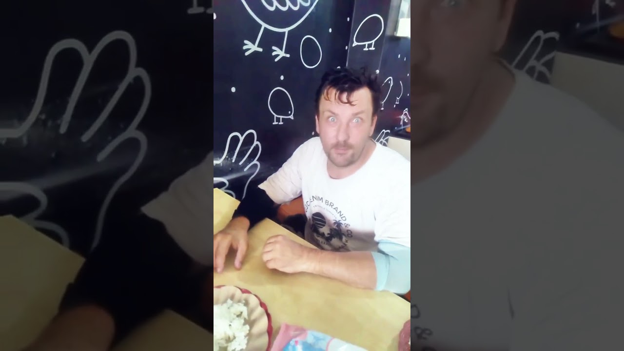 Tantangan Bule: Menyelami Budaya Lokal Selama 1 Hari