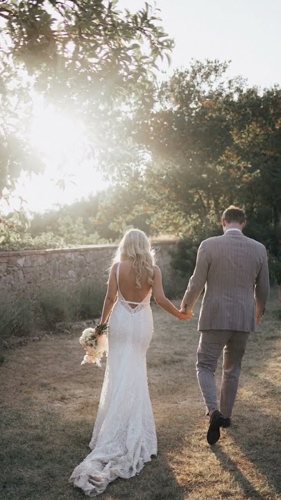 Romantic wedding in Tuscany close to Siena