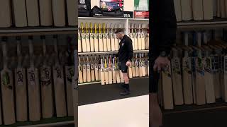 Kookaburra Junior Cricket Bat Review