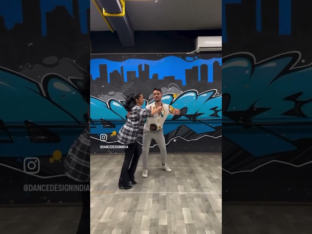 #socialdancing #salsabachata #salsainindia #learnsocialdancing