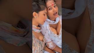 Two Desi Hot Tiktoker Sisters Full Mast Maal Pataka Videos Cleavage Show Cute Big Momay #Fullmasti