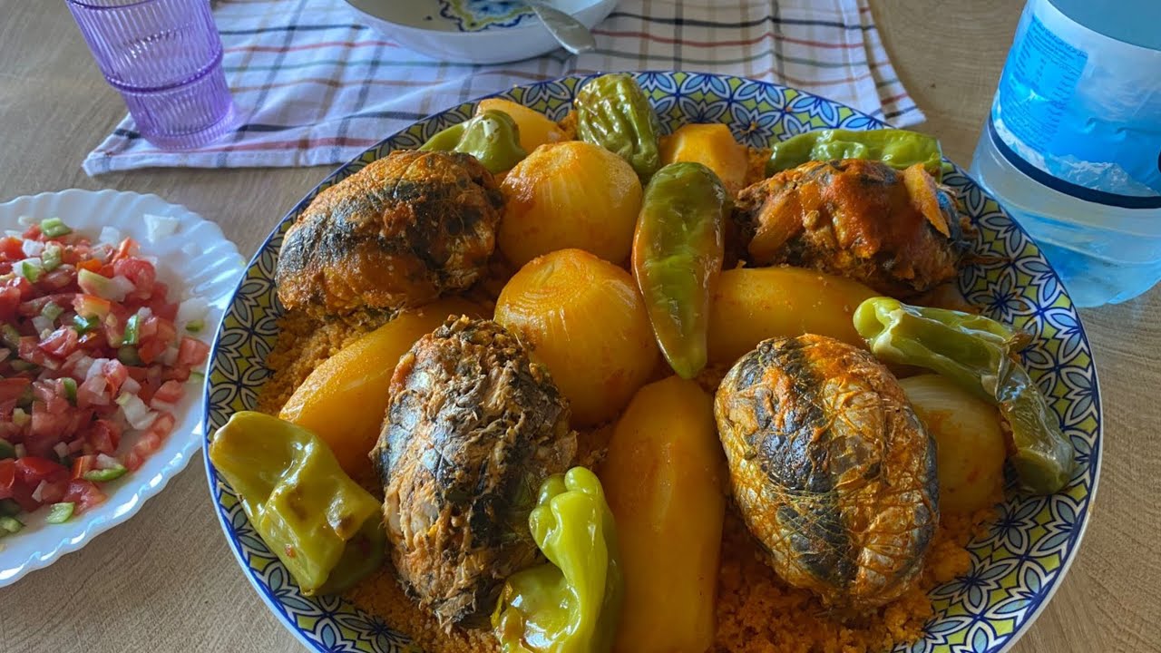 اعملتلهم الغداء الي يحبوه بمناسبة العوده المدرسيه(كسكسي بعصبيه السردينه)🥰😍🤩