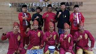 Palang Pintu Setia Warga Bokir Putra di Gedung Kementerian Pertanian