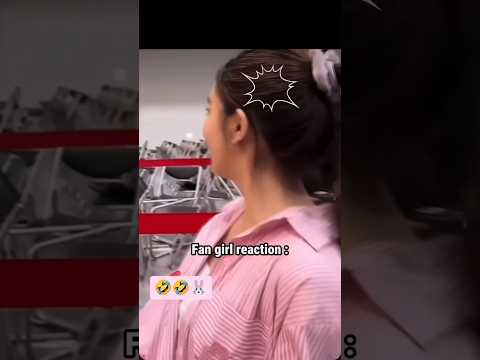 fun girl reaction to see jisoo 😱#jisoo #blackpink #trending #viral