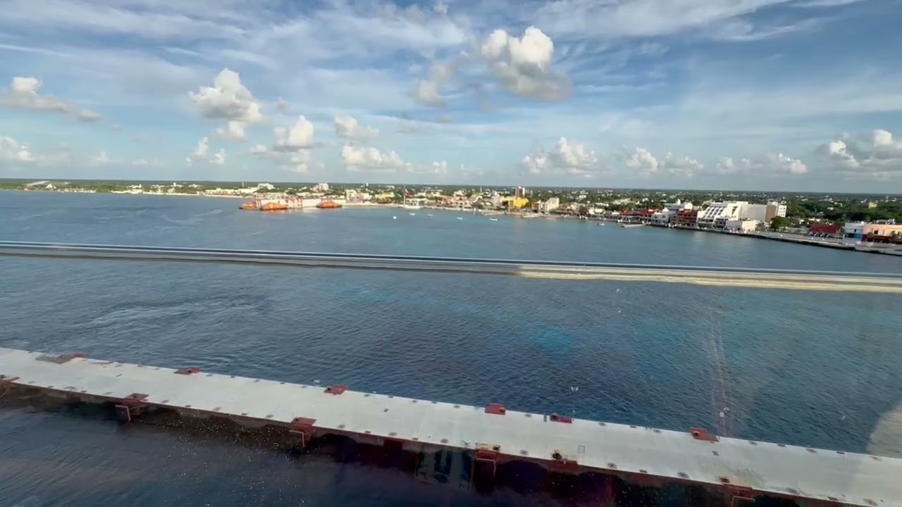 Disney Fantasy - Horns in Cozumel