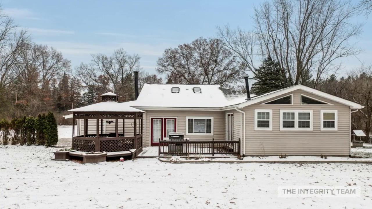 1250 N Lake Angelus, Auburn Hills, Michigan 48326