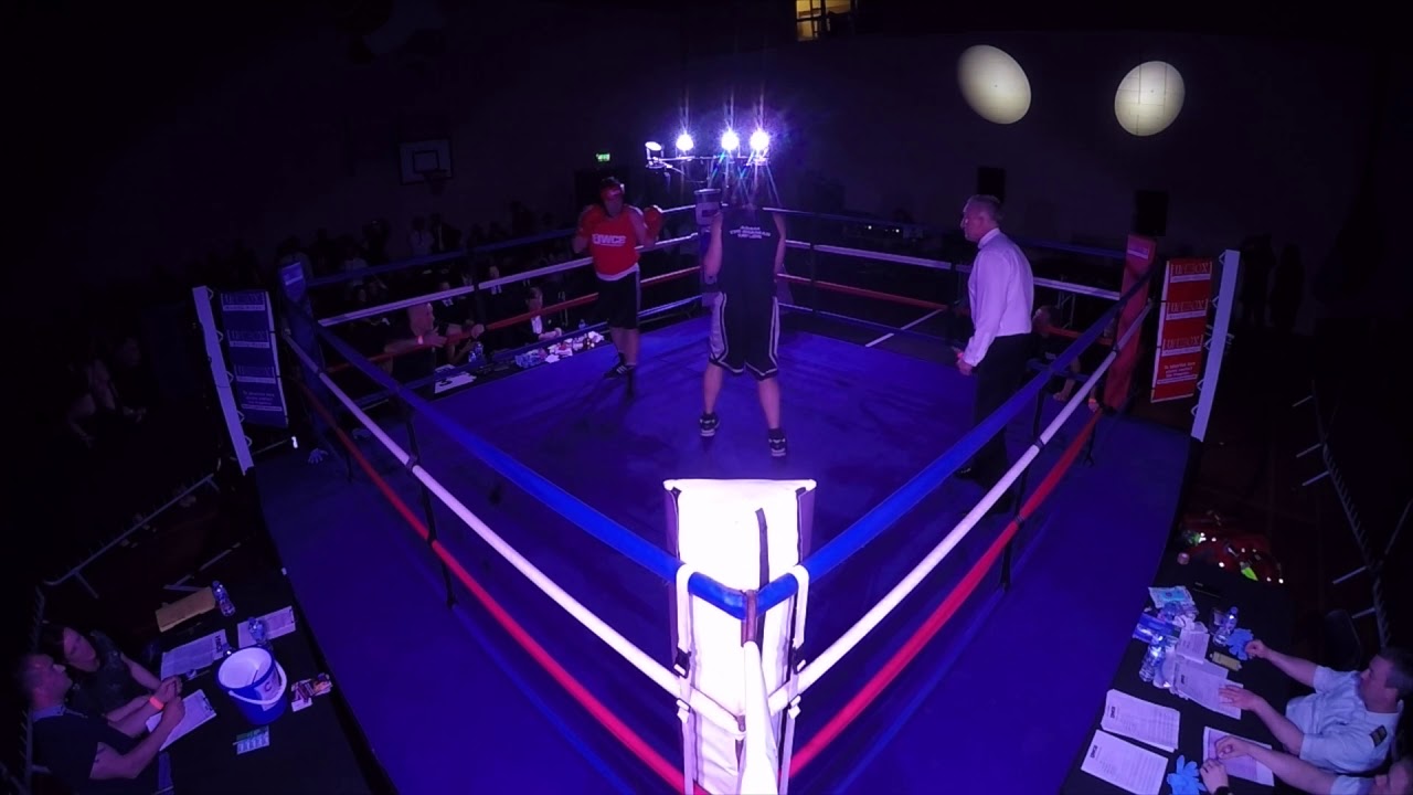 Hemel Hempstead | Ultra White Collar Boxing | Lee Holland VS Adam Taylor video phone beyonce mp3