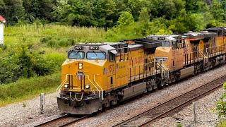 Union Pacific Z-Train Running Through La Plata, MO!!
