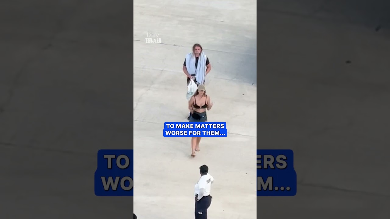 Cruise ship loses patience with latecomers