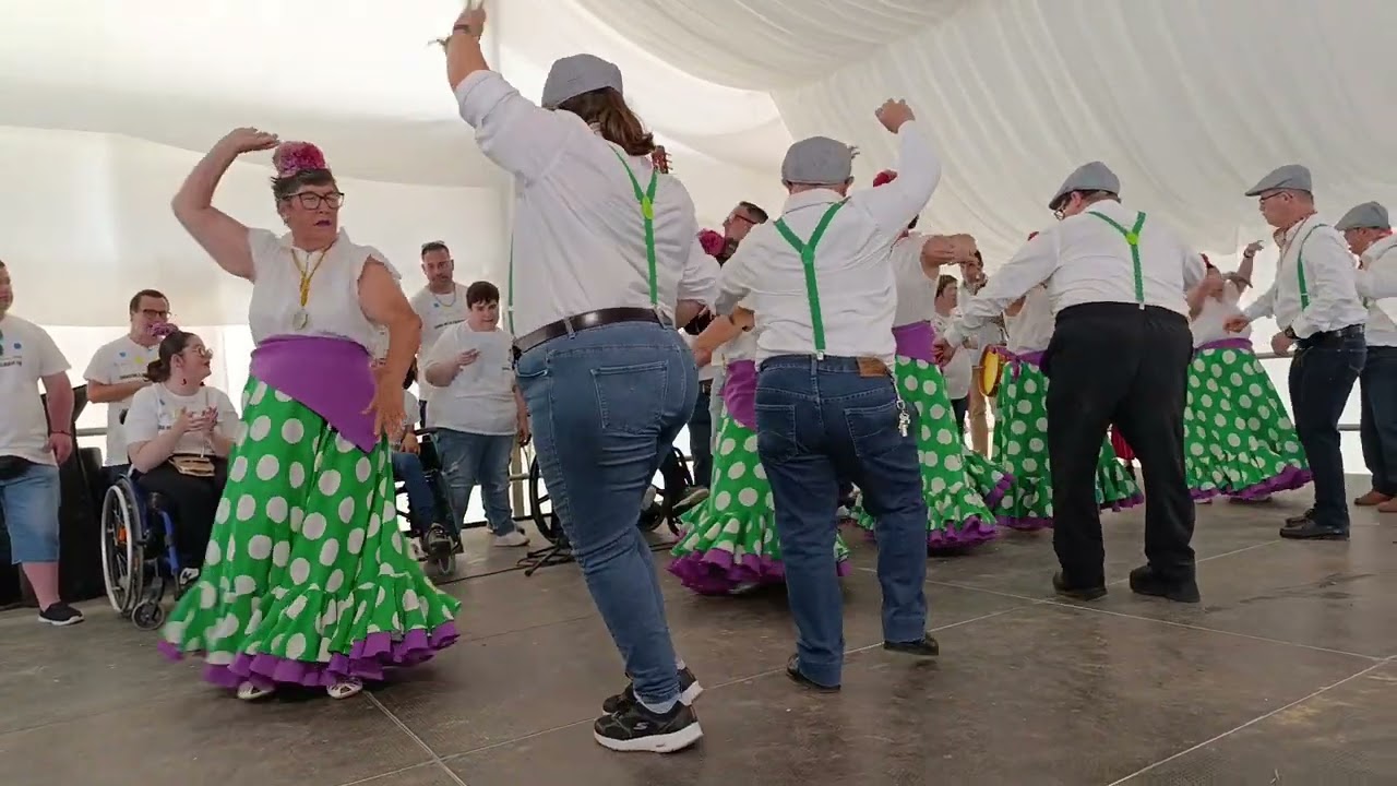 Actuación Coro del Centro Ocupacional 