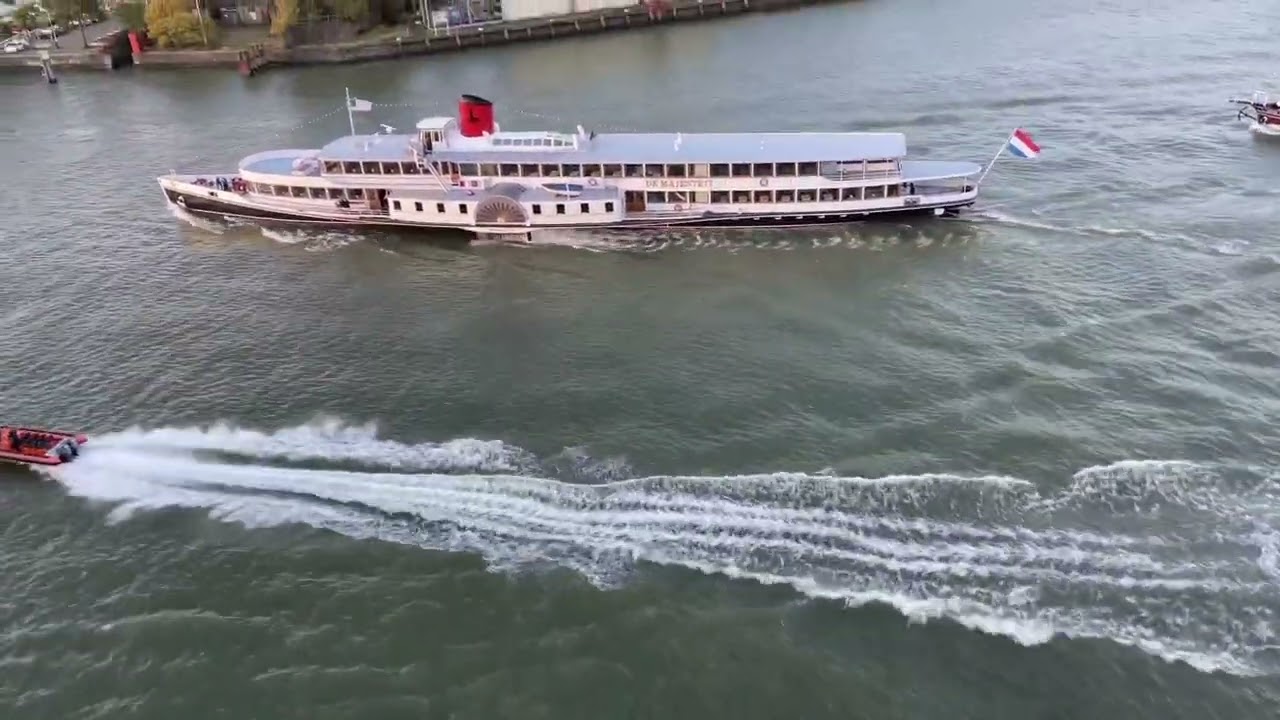 Sail away from Rotterdam