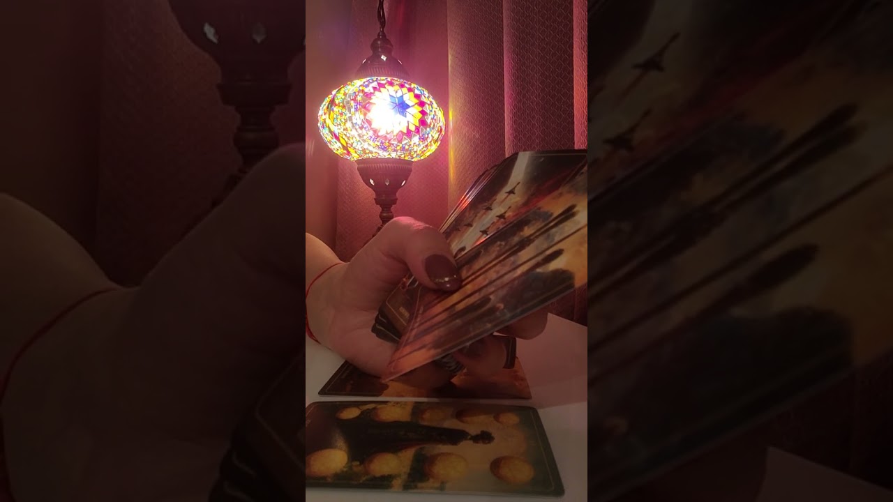 Защо спря да те търси?🌑 /2 варианта /📩#ТАРО #ТАРОКАРТИ 
